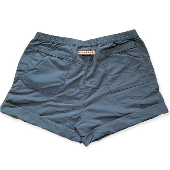 Gray Cargo Shorts Charcoal Gray High Waist Utility Khaki Hiking Camping Size 12 - Picture 2 of 8